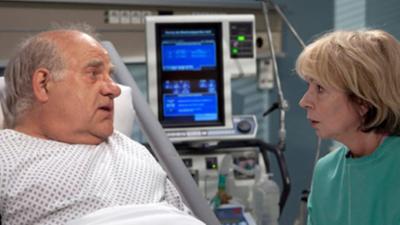 In aller Freundschaft: Folge 493: Von Liebe und Leid (S13/E34)