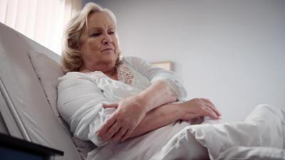 In aller Freundschaft: Folge 728: Mensch, Mama! (S19/E17)