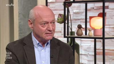 MDR um 4: Gäste zum Kaffee: Ex-BND-Chef Gerhard Schindler