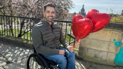 No swipe - no date? fragt Tan Caglar: (S04/E01)