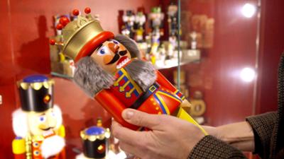 Seiffen - Generationswechsel im Weihnachtsdorf: Seiffen – Generationswechsel im Weihnachtsdorf