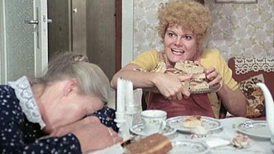 Spuk im Hochhaus: Folge 6: Omas Wunderkuchen (S01/E06)