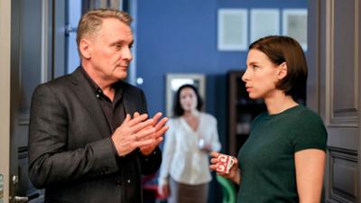 Vorstadtweiber: Folge 6: Vorstadtweiber (S02/E06)