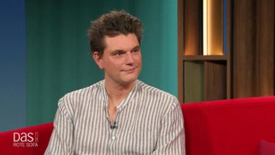 DAS! Rote Sofa: Comedyautor Lutz van der Horst auf dem Roten Sofa
