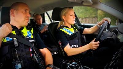 Die Nordreportage: 24 Stunden Polizeinotruf