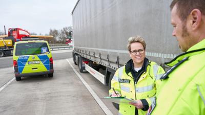 die nordreportage: Die Polizistin vom Maschener Kreuz