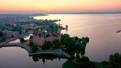 die nordstory: Hinter Schloss und Segeln - Leben am Schweriner See