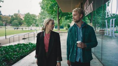 Everyone but us: Folge 1: Go for Green
