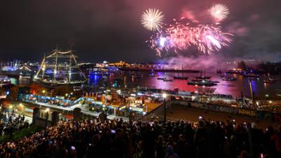Hamburg feiert - der 837. Hafengeburtstag: Hamburg feiert den 837. Hafengeburtstag