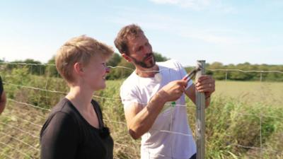 Hofgeschichten: Leben auf dem Land: Anpacken mit den Lieblingen - bei Falk Teschemacher