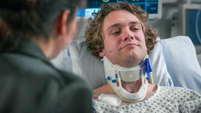 In aller Freundschaft - Die jungen Ärzte: Folge 385: Rausch (S10/E07)