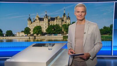 NDR Info: 16:00