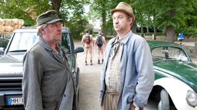 Neues aus Büttenwarder: Nackt