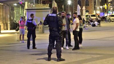 Panorama 3: Diskussion um Polizeigewalt: Eindrücke einer Nacht