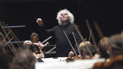Simon Rattle dirigiert: Sir Simon Rattle dirigiert Mozart-Symphonien