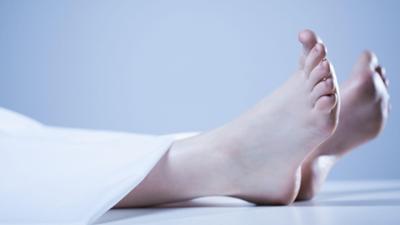 Anwälte der Toten: In einem kleinen Ort wird ein Mädchen erdrosselt