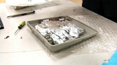 Border Patrol Neuseeland: Staffel 4, Folge 4: Ecstasy-Express