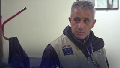 Border Patrol Südamerika: Folge 11: Ein Undercoveragent reist auf die Kapverdischen Inseln