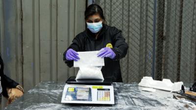 Border Patrol Südamerika: Staffel 2, Folge 4: Migranten, Schmuggler und illegale Fracht an Grenzen