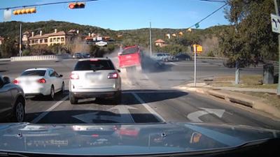 Hotspot Straße - Unglaubliche Unfälle: Staffel 2, Folge 1: Die spektakulärsten Unfälle passieren oft nachts.