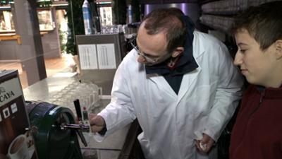Im Fokus der Kontrolleure: Staffel 1, Folge 2: Märkte, Meer und Flughäfen