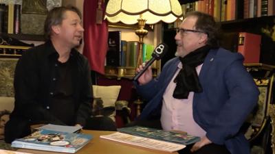 Der Wal: Bühnenberichte