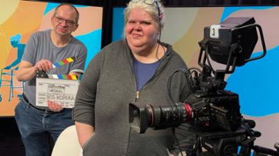 Perspektivenwechsel: Eine Frau in vielen Farben - mit Iris Kopera