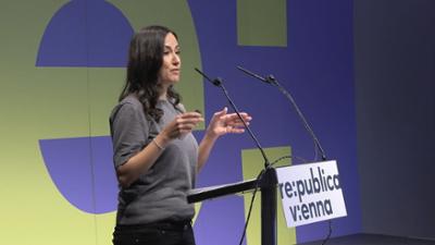 re:publica Vienna: MEDIEN ZWISCHEN MACHT UND OHNMACHT: WEGE IN DEN WEHRHAFTEN JOURNALISMUS mit NADIA