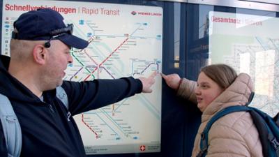 Sendung ohne Barrieren: Mobilitätsbegleitung und -training von Jugend am Werk