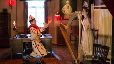 A Young Doctor's Notebook: Folge 1: A Young Doctor's Notebook