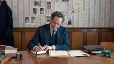 Adam Dalgliesh, Scotland Yard: Folge 1: Tod im weißen Häubchen - Teil 1