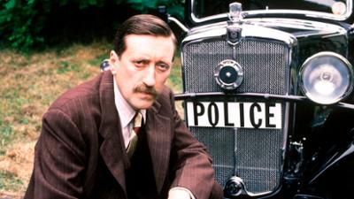 Agatha Christie: Folge 2: Poirot riecht den Braten