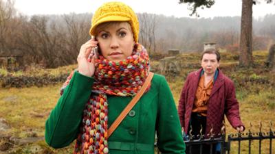 Alles Klara: Folge 17: Im Namen des Vaters (S02/E01)