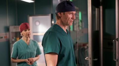 In aller Freundschaft: Folge 948: Alles in Scherben (S24/E27)