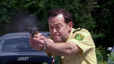 In aller Freundschaft: Folge 154: Der Sohn des Polizisten (S05/E30)