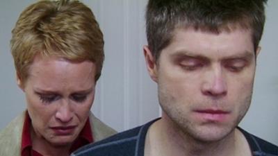 In aller Freundschaft: Folge 115: Verwirrung der Gefühle (S04/E27) In aller Freundschaft: Folge 115: Verwirrung der Gefühle (S04/E27)