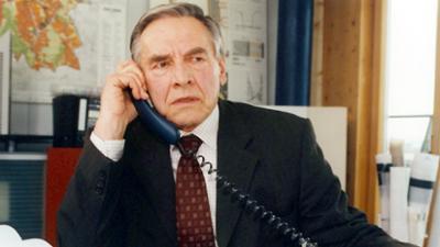 In aller Freundschaft: Folge 116: Falsche Erwartungen (S04/E28) In aller Freundschaft: Folge 116: Falsche Erwartungen (S04/E28)