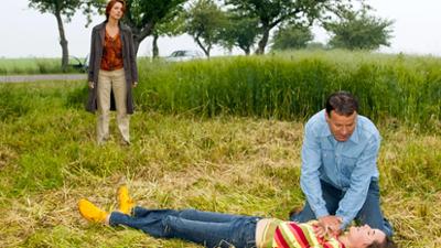 In aller Freundschaft: Folge 282: Todesstunde (S08/E33)
