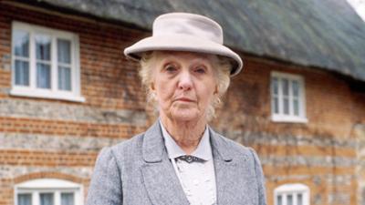 Miss Marple: Folge 4: Die Schattenhand - Teil 1