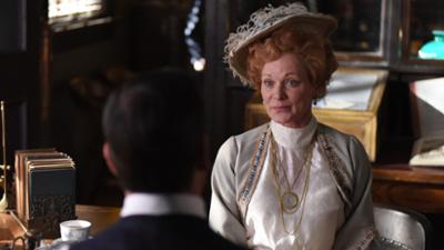 Murdoch Mysteries: Folge 1: Mitten im Feuer - Teil 1