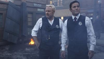 Murdoch Mysteries: Folge 2: Mitten im Feuer - Teil 2