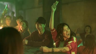 Strangers: Folge 4: Strangers