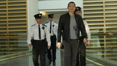 Strangers: Folge 8: Strangers