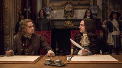 Versailles: Folge 2: Vertrauensfragen Versailles: Folge 2: Vertrauensfragen