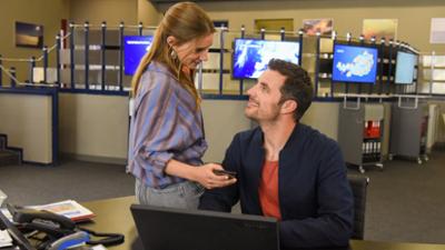 Walking on Sunshine: Folge 9: Walking on Sunshine 