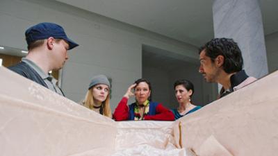 Wischen ist Macht: Folge 2: Eine Hand wäscht die andere