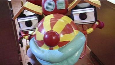 Der kichernde Knochen: Tom Turbo