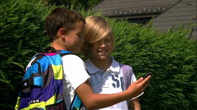 Helmi-Kinder-Verkehrs-Club: Schau, trau wem: Helmi- Bildquelle: ORF