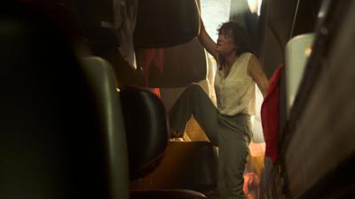 Hundertdreizehn (4/6): Clara: Neue Serie
