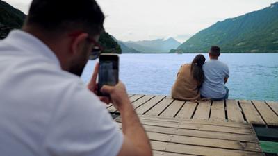 Netflix-Touristen stürmen die Alpen: Idylle im Ausnahmezustand